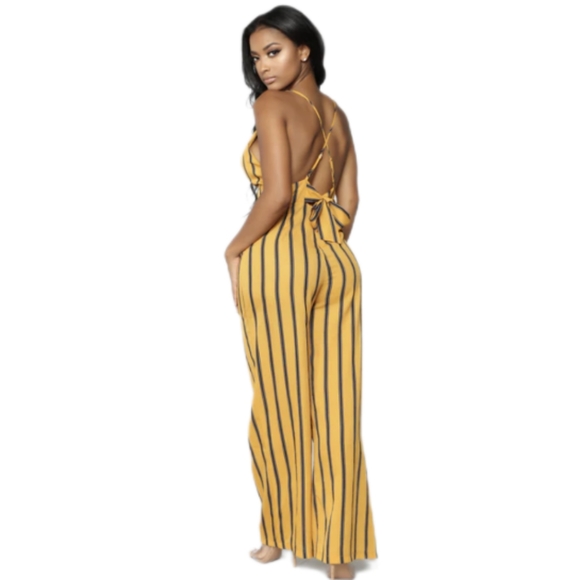 New Haute Monde Jumpsuit Gold Yellow with Brown Vertical Stripes Size Small - Picture 1 of 8